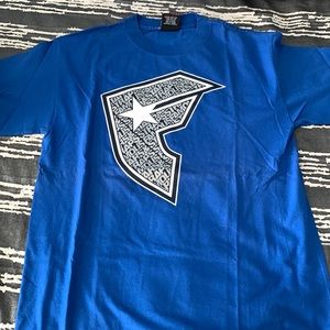 Famous star and strap T-shirt, medium, good condition